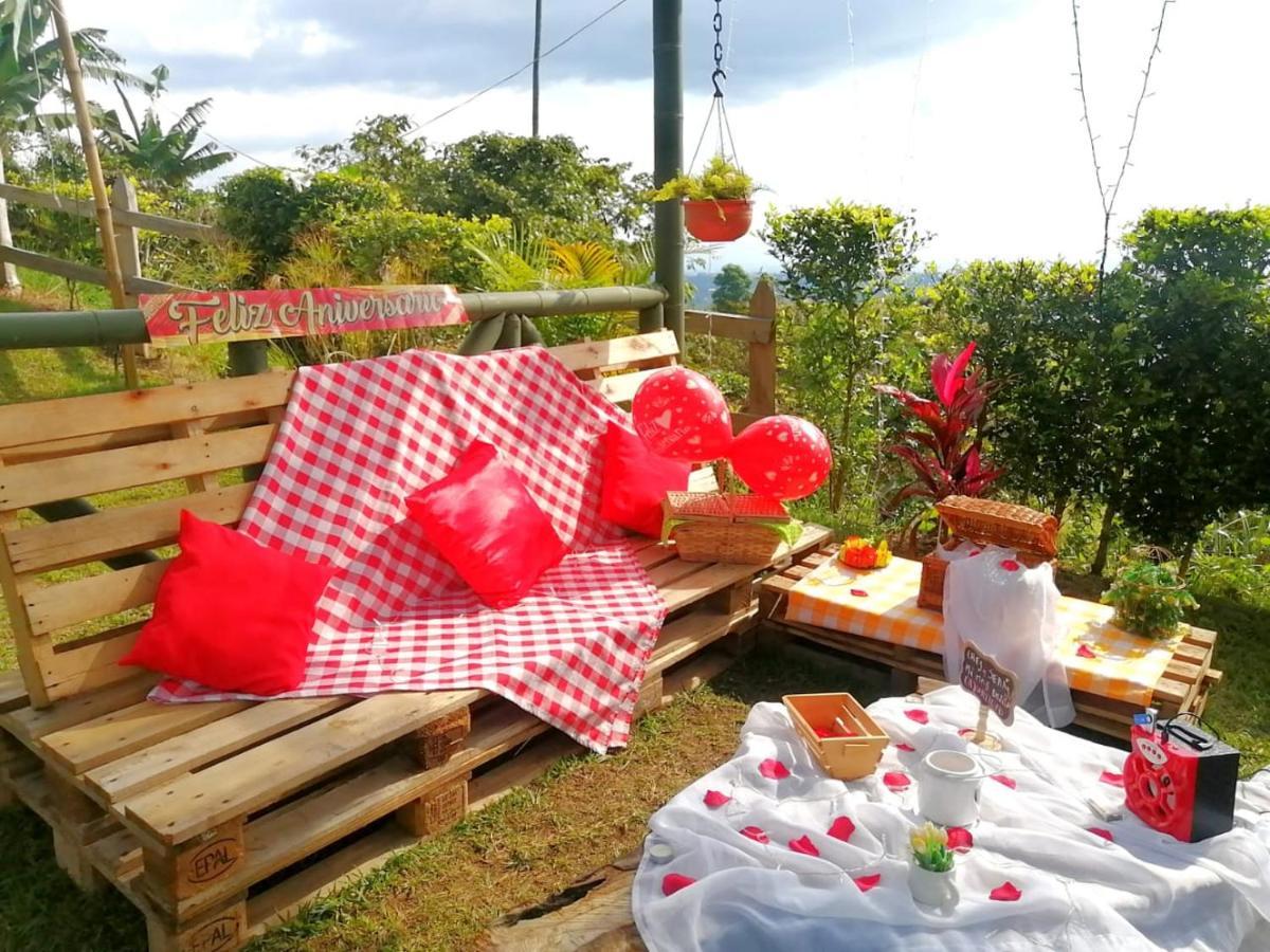 Finca Turistica Santa Clara Pansiyon Calarcá Dış mekan fotoğraf