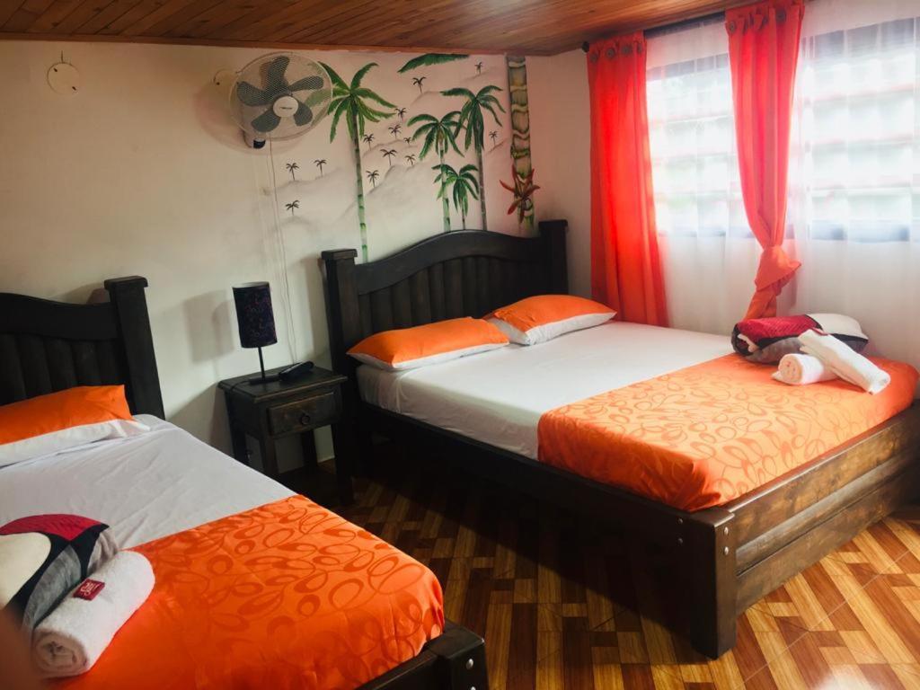 Finca Turistica Santa Clara Pansiyon Calarcá Dış mekan fotoğraf