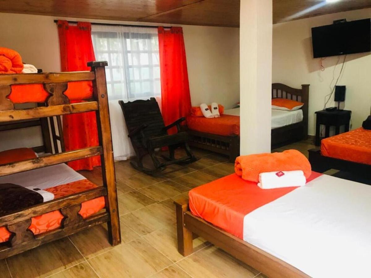 Finca Turistica Santa Clara Pansiyon Calarcá Dış mekan fotoğraf